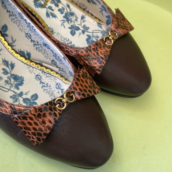 Brown/gold Gucc leather flats with box - Picture 9 of 12